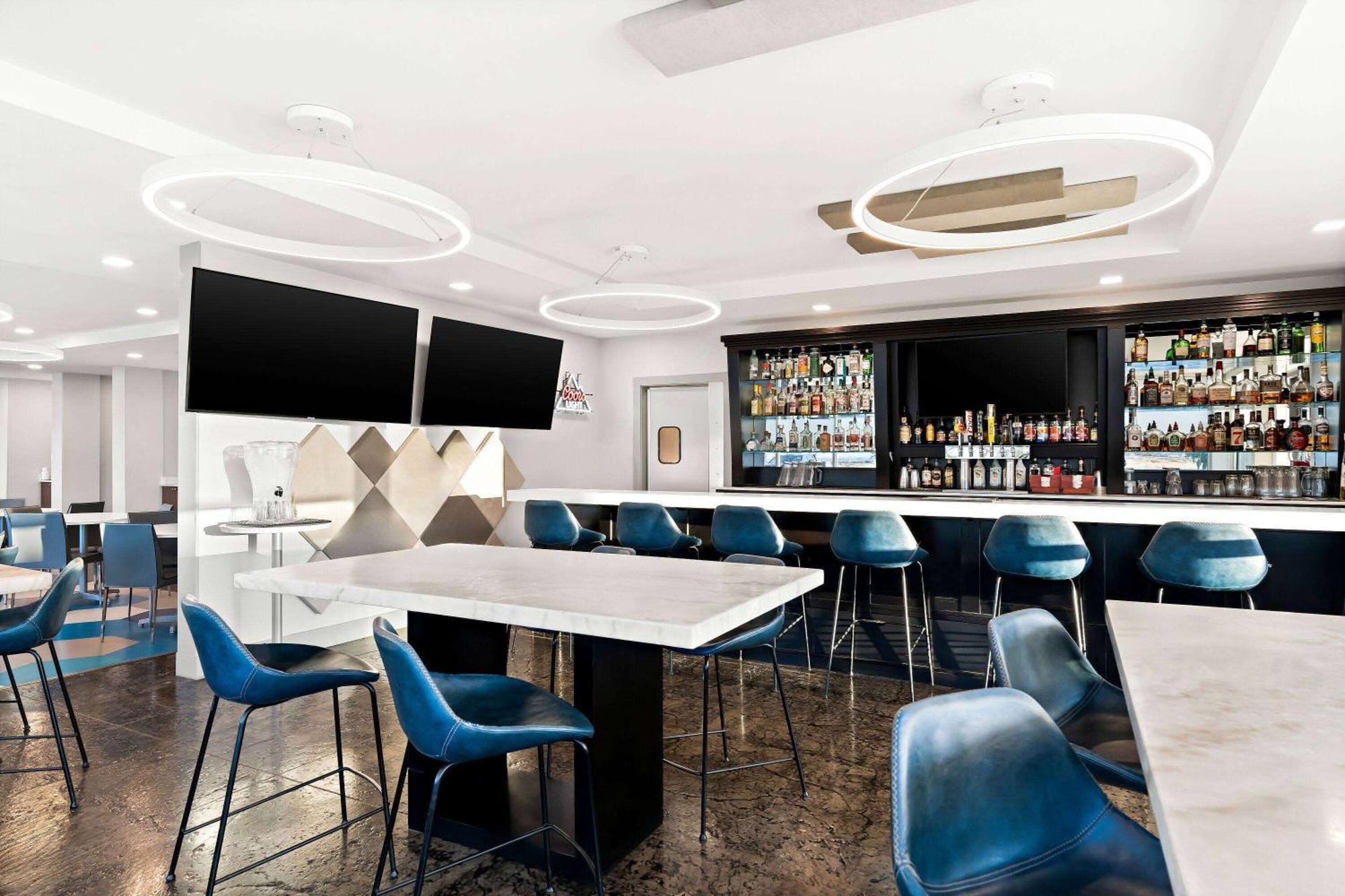 Holiday Inn Express & Suites George - Quincy South By Ihg Dış mekan fotoğraf
